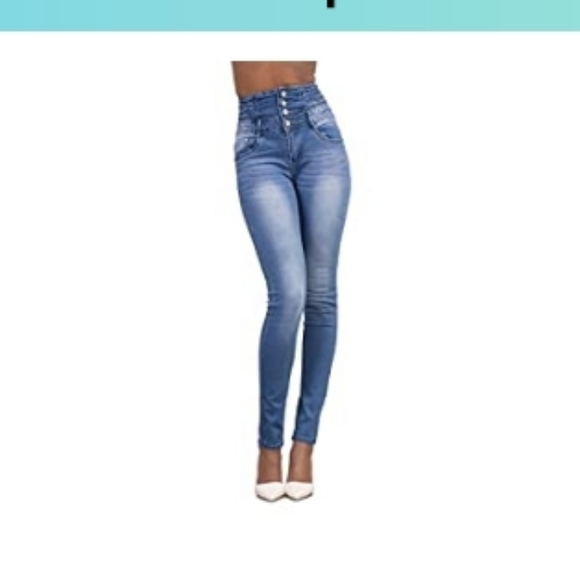 Denim - NWOT high waist booty lifting skinny jeans